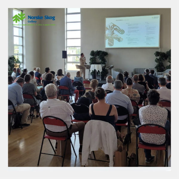 norske skog golbey uncategorized Norske Skog Golbey recoit les acteurs du recyclage papier pour echanger sur le circuit court 600x600 1