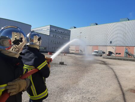 norske skog golbey actualites Exercice Pompiers Internes Lance a incendie 02 1