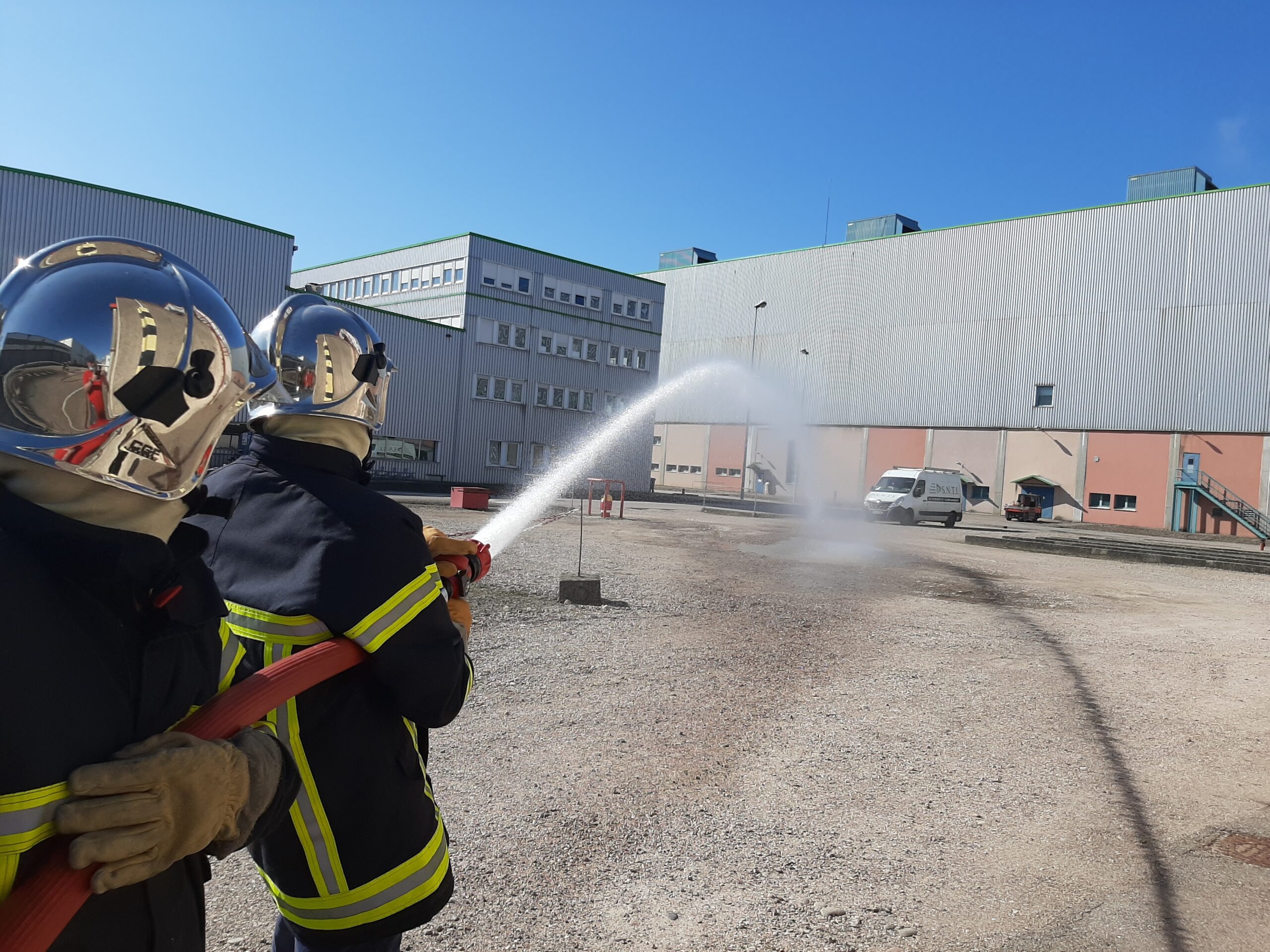 norske skog golbey actualites Exercice Pompiers Internes Lance a incendie 02 1